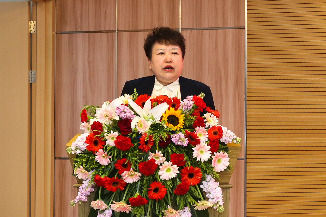 康盈医院2024年度工作总结表彰暨2025年工作部署会议隆重召开(图2)